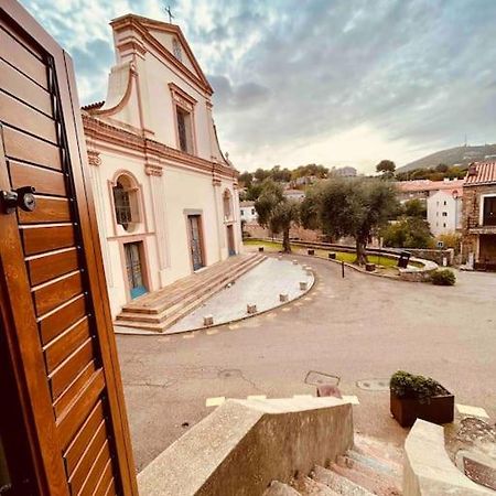 Charmant Petit Appartement Place De L Eglise Piana  Extérieur photo
